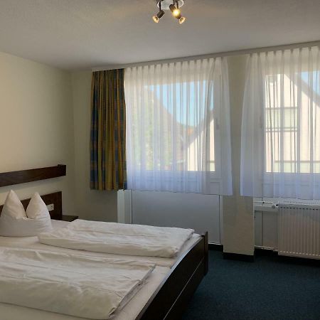 Hotel Lindenhof Mosbach  Exteriör bild